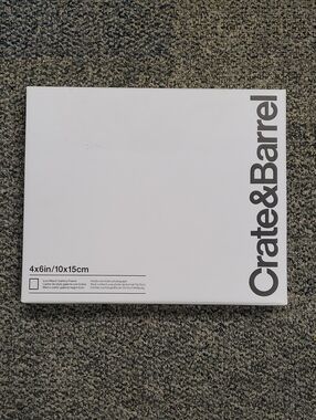 Crate&Barrel Black Icon Frame Box with Mat For 4x6in Photo NEW In Box